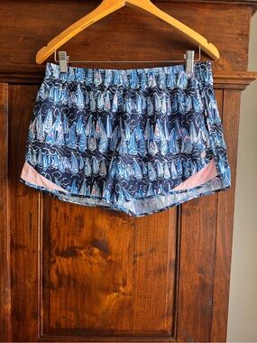 Lilly Pulitzer Luxletic Ocean Trail Shorts Navy Sails And Stripes Size Medium
